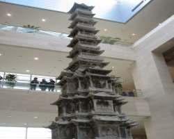 A ten-story Pagoda which was found from Gyeongcheonsa Temple is also an attractive feature of the temple.
